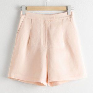 NWT & other stories Shorts